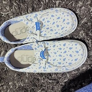 Hey Dude Wendy zig zag